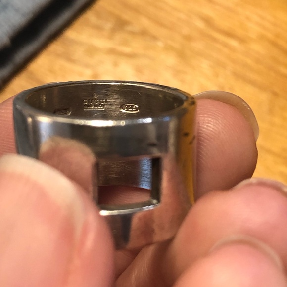 Gucci | G Logo Vtg Sterling Silver Ring - Picture 3 of 6